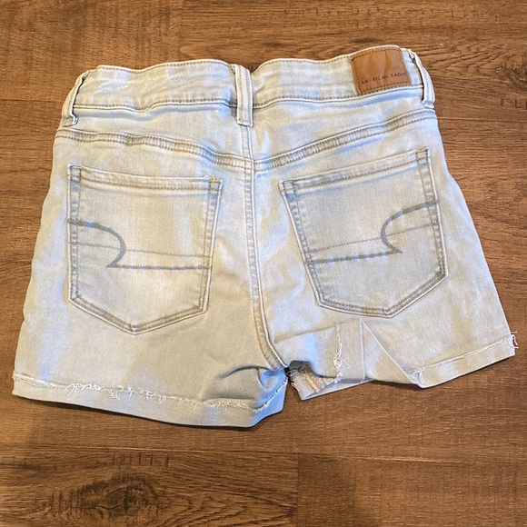 American Eagle shorts - Picture 2 of 2